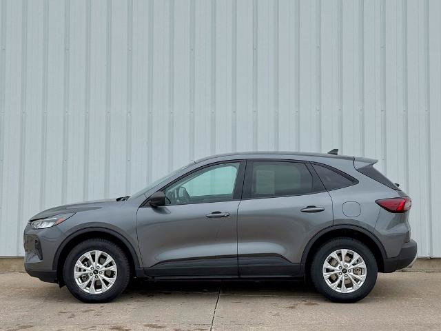Certified 2025 Ford Escape Active AWD/4WD image 3