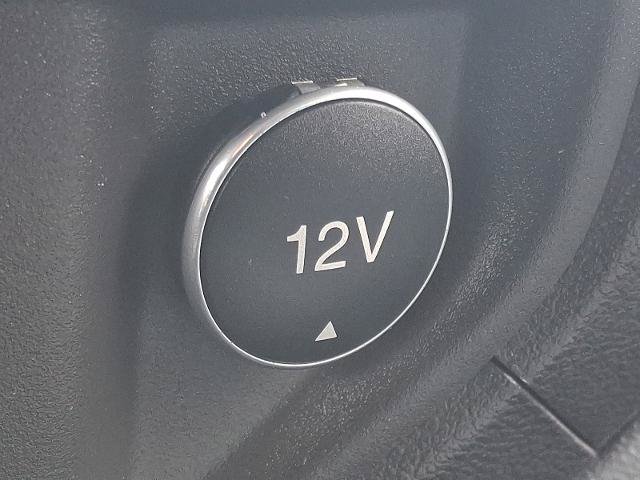 Certified 2017 Ford Transit 150 130 Low Roof RWD image 24