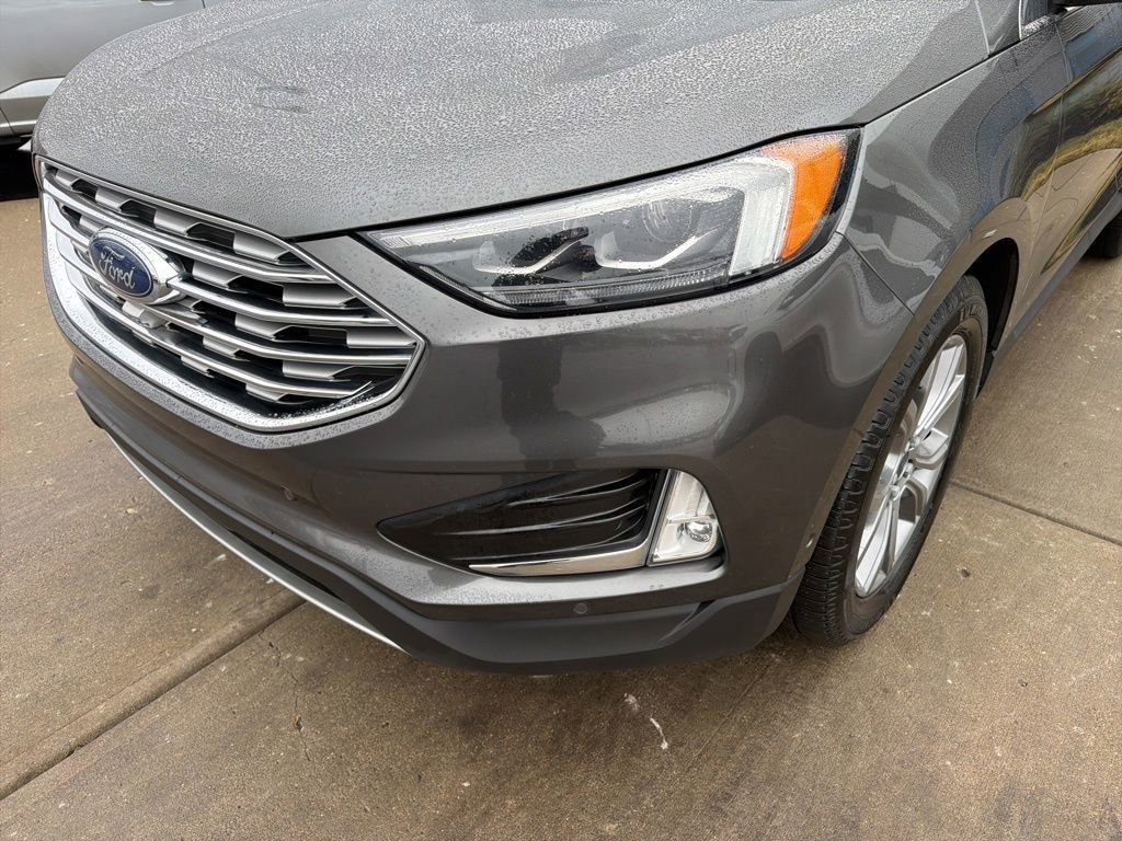 Certified 2019 Ford Edge Titanium w/ Equipment Group 301A image 11