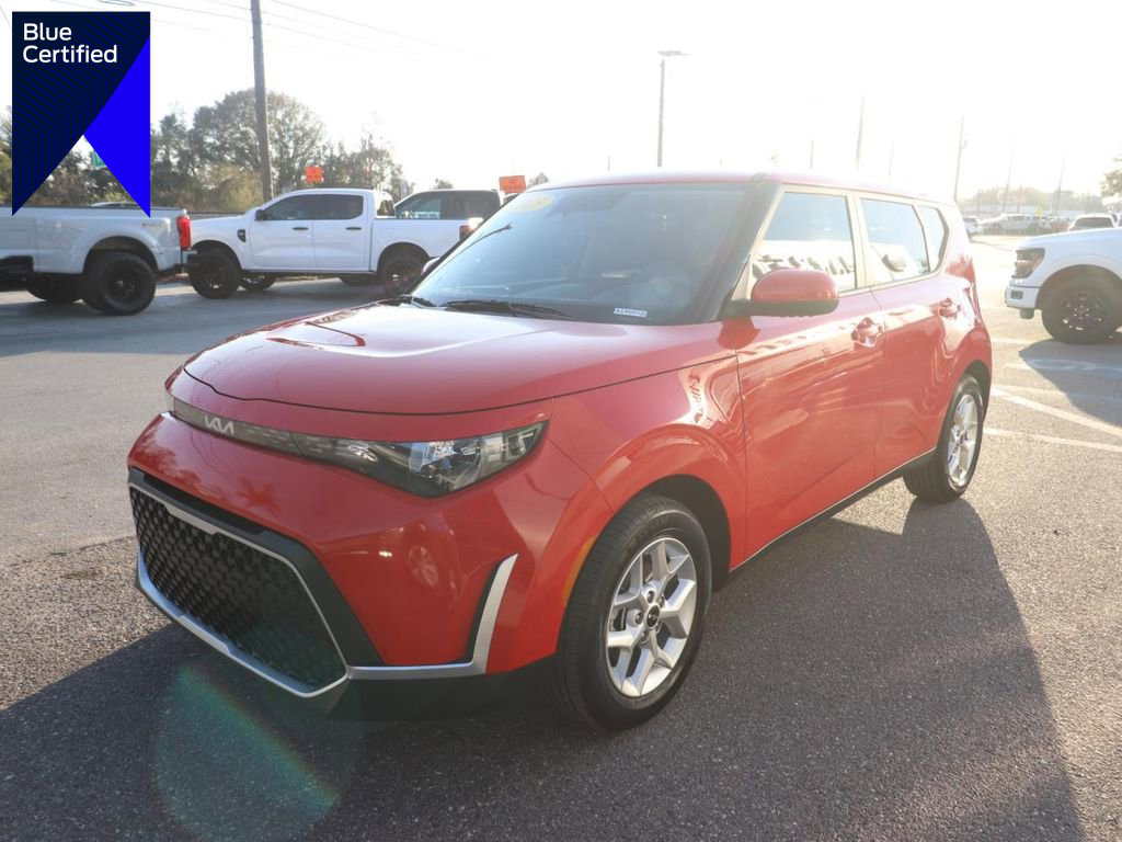 Used 2025 Kia Soul LX w/ LX Technology Package image 1
