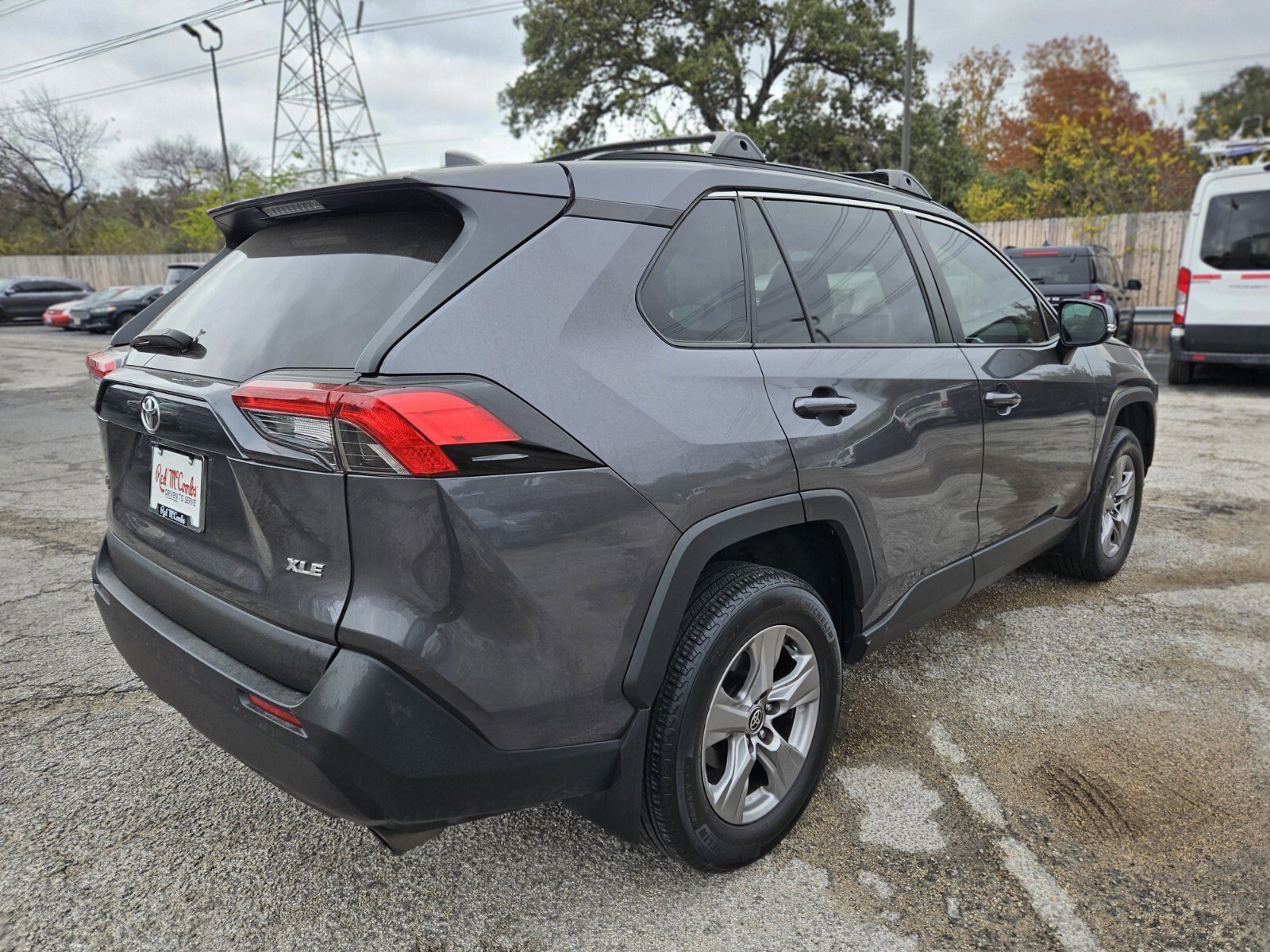 Used 2023 Toyota RAV4 XLE image 3