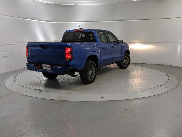 Used 2024 Chevrolet Colorado LT w/ LT Convenience Package image 4