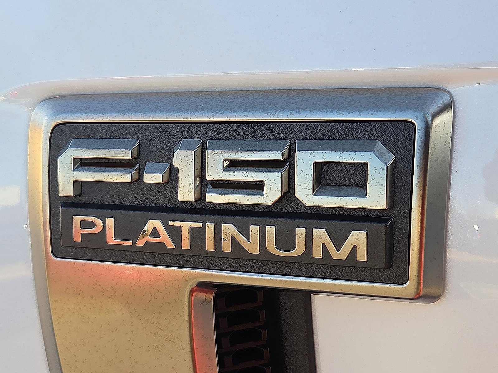 Certified 2022 Ford F150 Platinum w/ Equipment Group 701A High image 9
