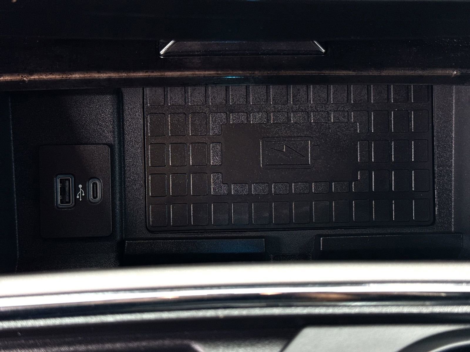 Certified 2022 Ford F250 Lariat w/ Tremor Off-Road Package image 67