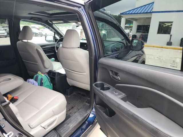 Used 2023 Honda Passport EX-L image 34
