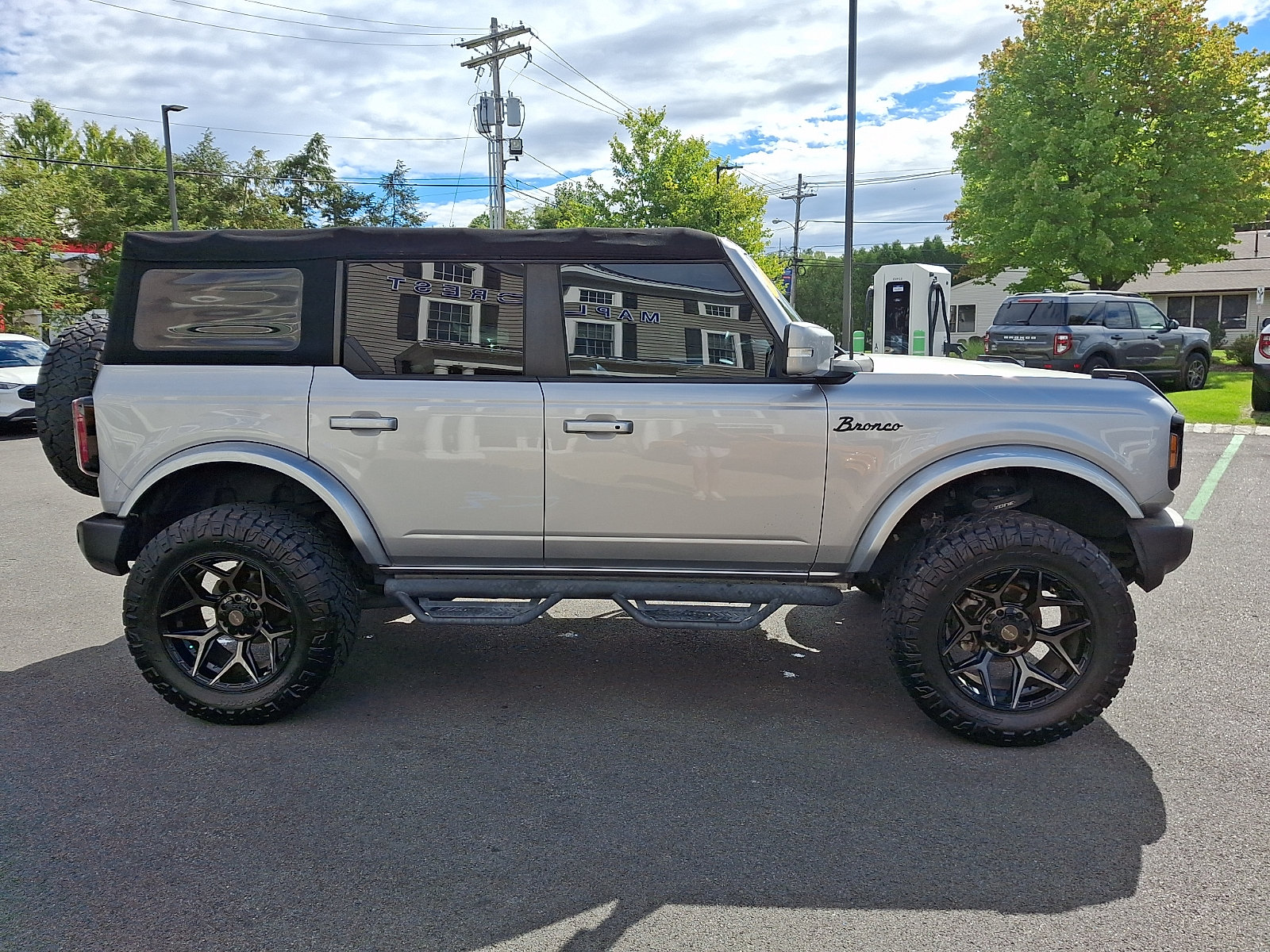 Certified 2022 Ford Bronco Outer Banks AWD/4WD image 4