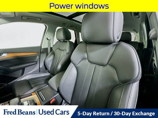 Used 2023 Audi Q5 2.0T Prestige w/ Prestige Package image 27