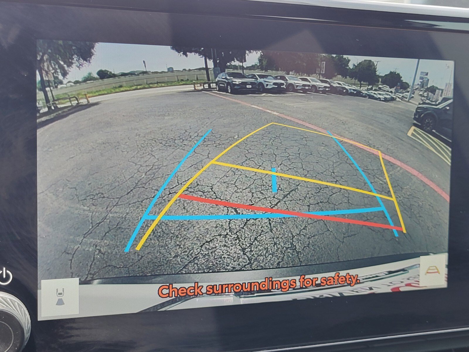 Used 2024 Toyota RAV4 LE FWD image 21