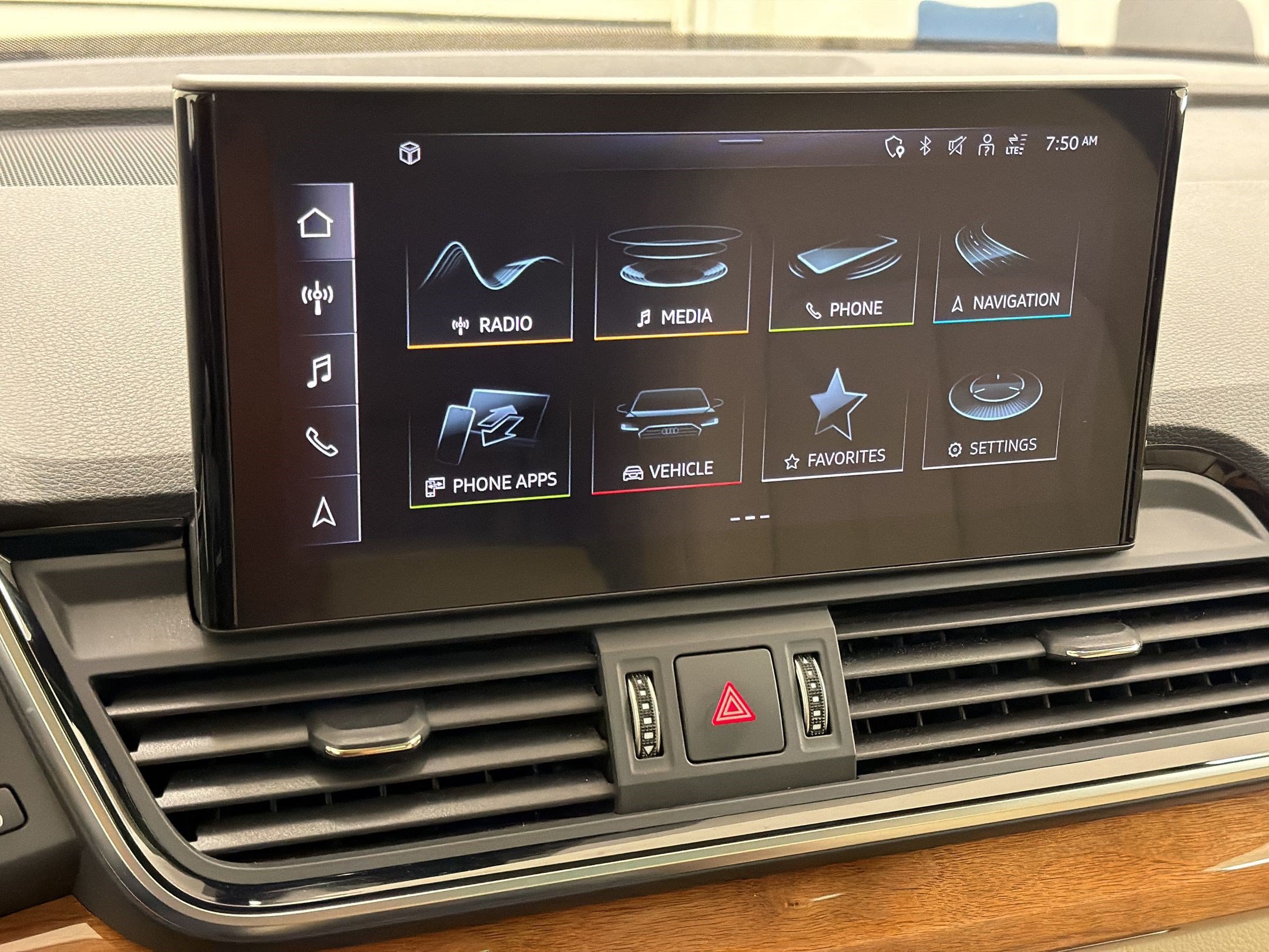 Used 2021 Audi Q5 2.0T Premium w/ Convenience Package AWD/4WD image 20