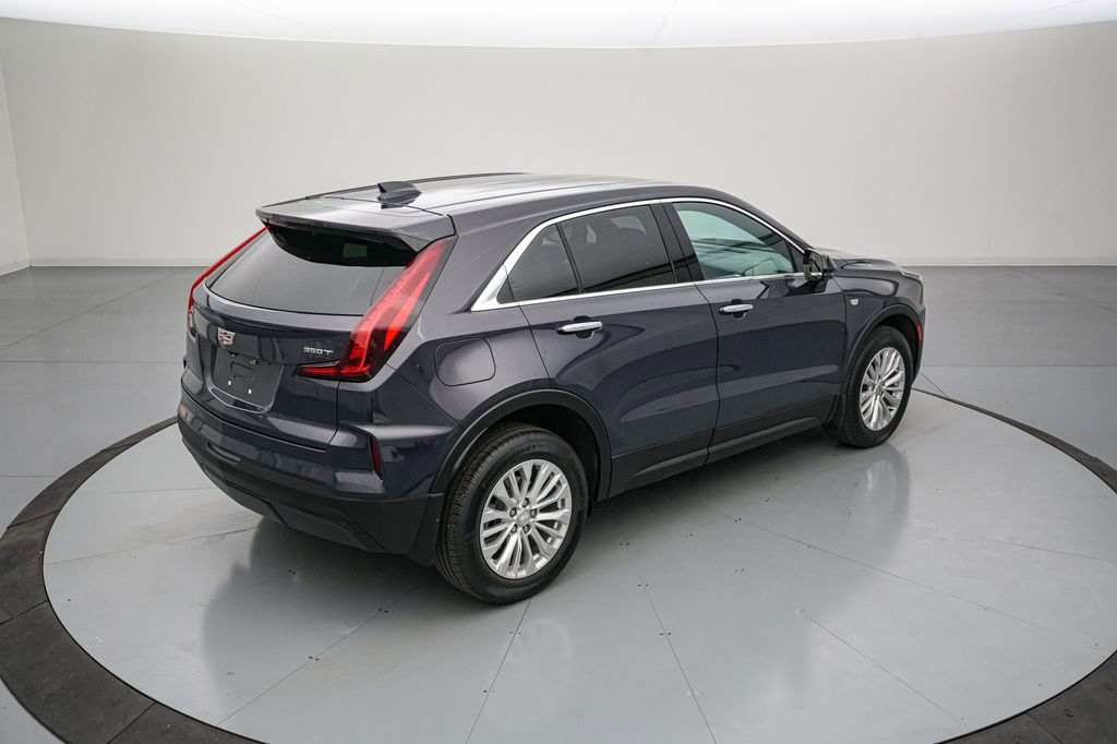 Used 2024 Cadillac XT4 Luxury FWD image 4