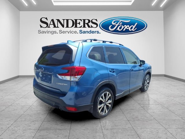 Used 2022 Subaru Forester Limited w/ Popular Package #2 AWD/4WD image 2