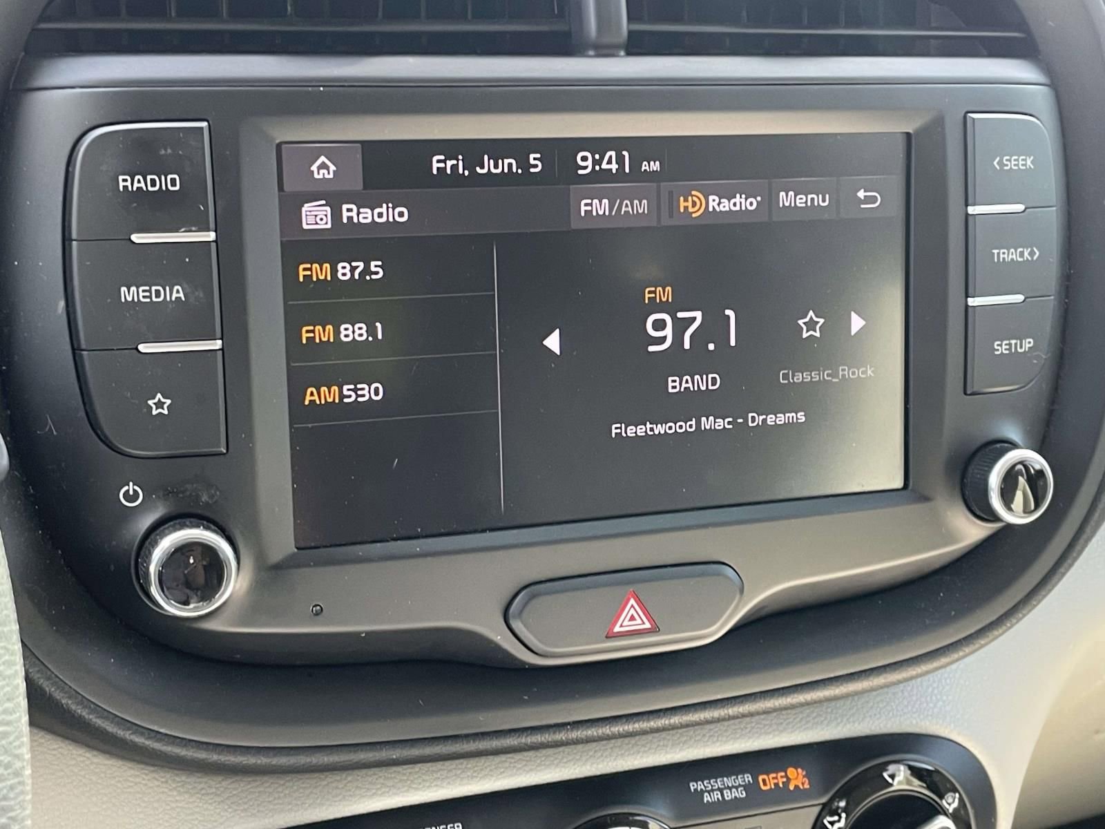 Used 2024 Kia Soul LX w/ Option Group 015 FWD image 19