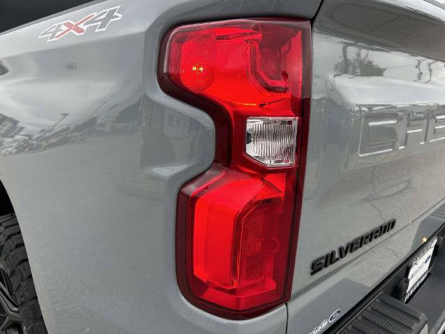 Used 2024 Chevrolet Silverado 1500 RST AWD/4WD image 11