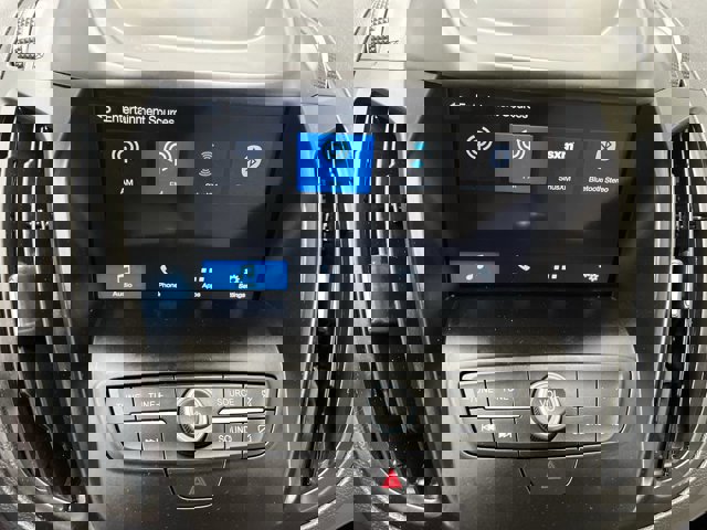 Certified 2019 Ford Escape SE image 26