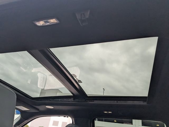 Certified 2024 Ford F150 Platinum w/ Equipment Group 702A High image 9