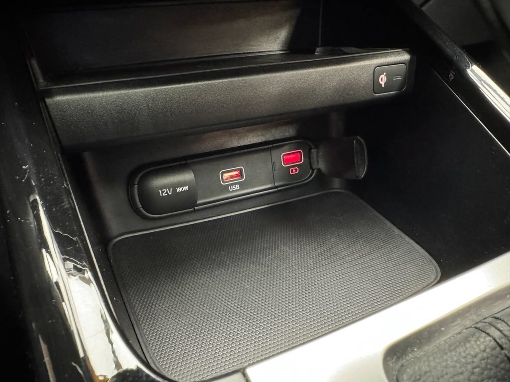 Used 2023 Kia Forte GT-Line w/ GT-Line Premium Package FWD image 17
