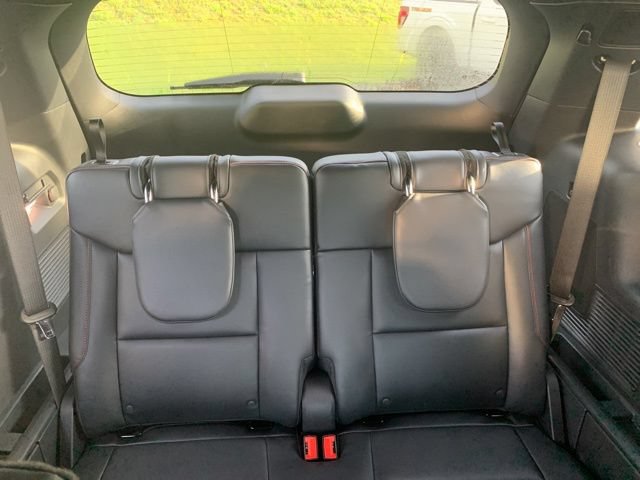 Certified 2026 Ford Explorer ST-Line w/ ST-Line Street Pack AWD/4WD image 14