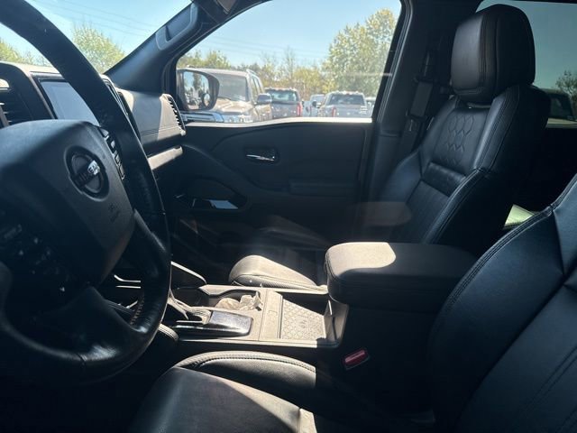 Used 2022 Nissan Frontier Pro-X w/ Pro-X Premium Package image 6