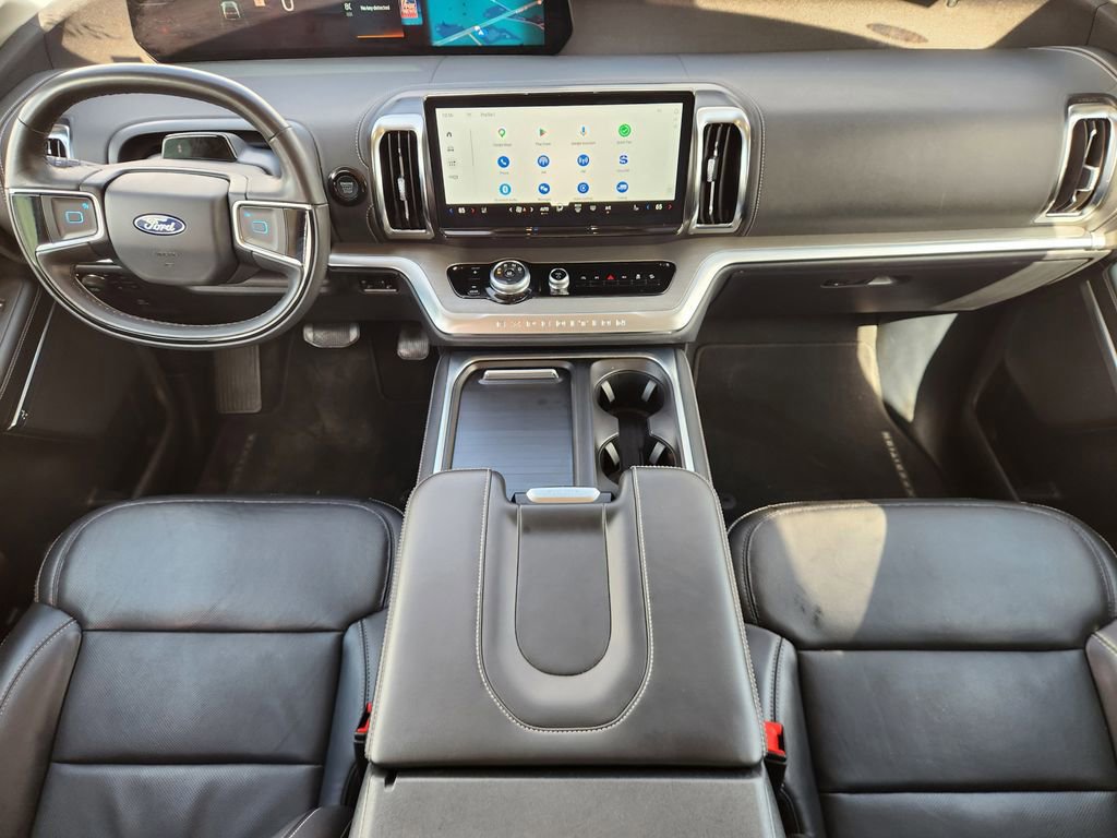 Certified 2025 Ford Expedition Platinum AWD/4WD image 23