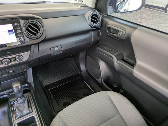 Used 2020 Toyota Tacoma SR w/ SR Convenience Package image 15