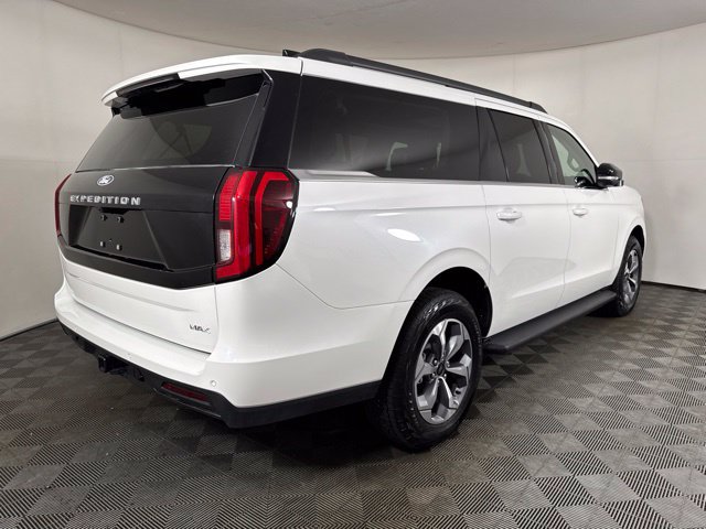Certified 2027 Ford Expedition Max Active AWD/4WD image 3