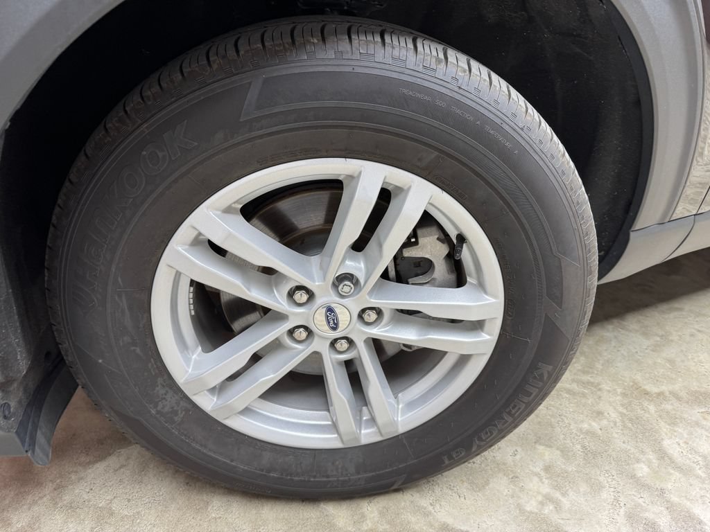 Certified 2024 Ford Explorer XLT AWD/4WD image 28