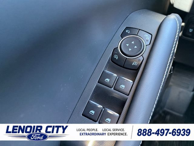 Certified 2025 Ford Mustang Mach-E Select w/ Comfort Package Lite AWD/4WD image 18