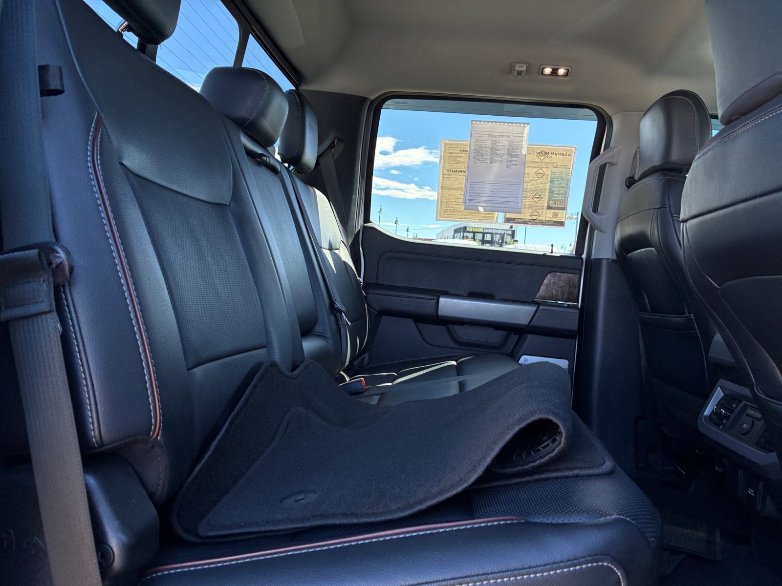 Certified 2024 Ford F250 Lariat w/ Lariat Ultimate Package AWD/4WD image 18