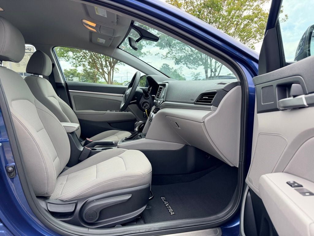 Used 2019 Hyundai Elantra SEL FWD image 11