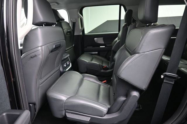 Certified 2026 Ford Expedition Active AWD/4WD image 22