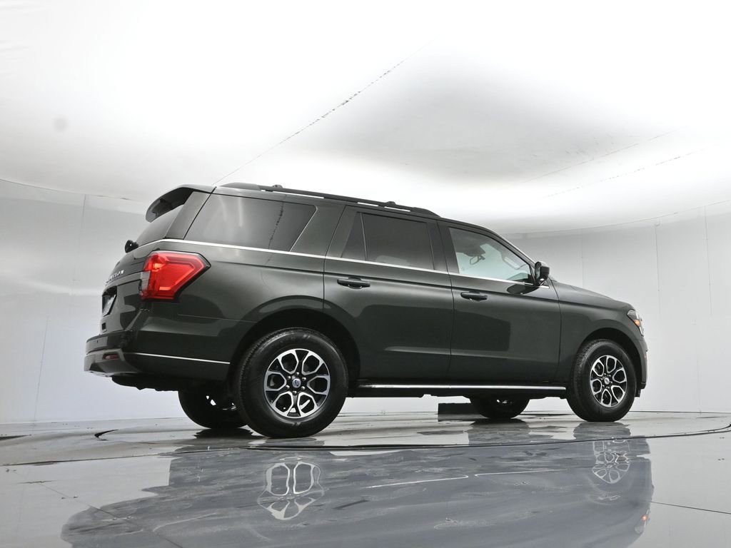 Certified 2023 Ford Expedition XLT image 60
