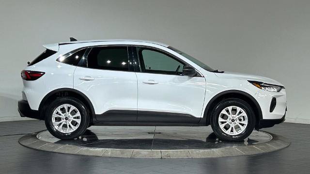 Certified 2024 Ford Escape Active AWD/4WD image 10