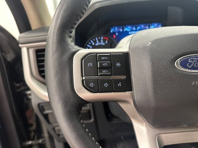 Certified 2022 Ford Expedition XLT image 30