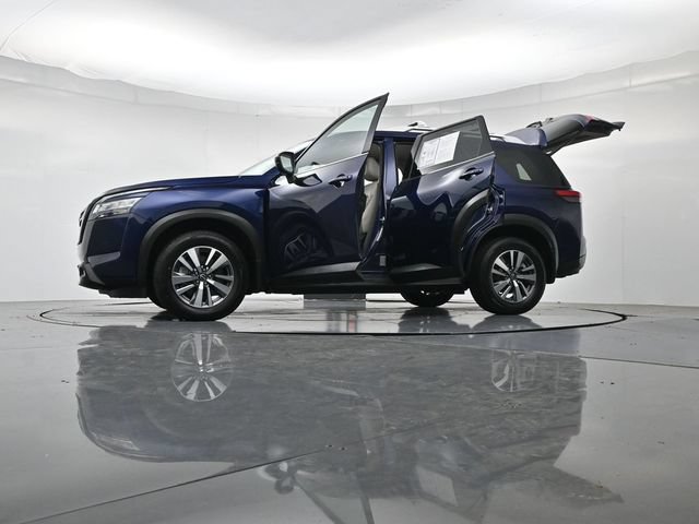 Used 2023 Nissan Pathfinder SL FWD image 57