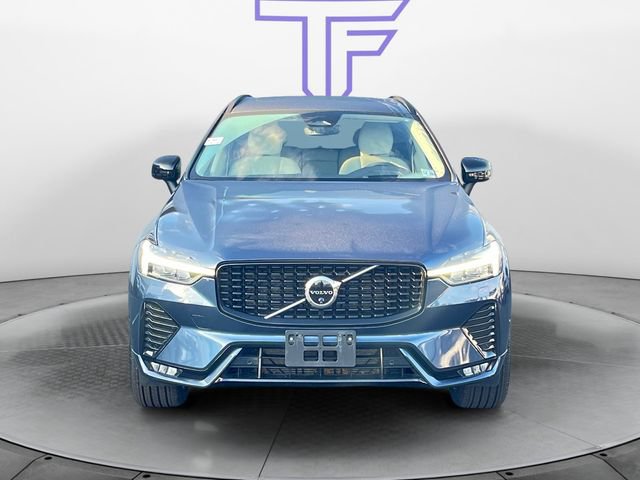 Used 2024 Volvo XC60 B5 Ultimate w/ Protection Package Premier AWD/4WD image 10