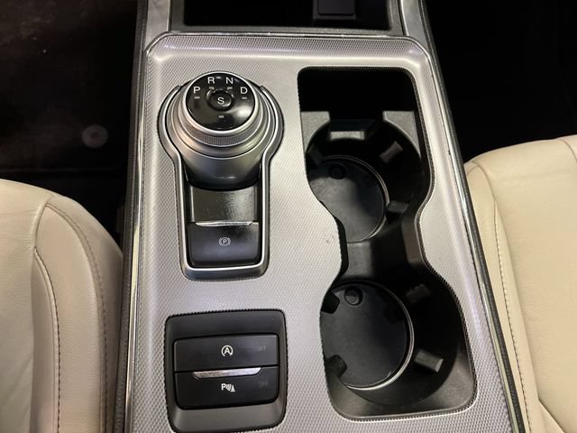 Certified 2021 Ford Edge Titanium AWD/4WD image 12