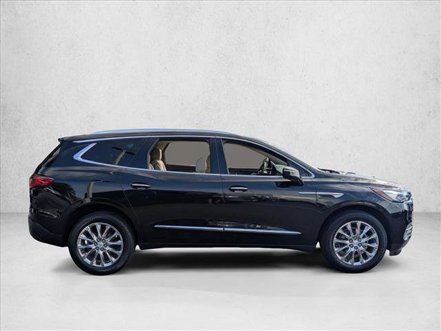 Used 2021 Buick Enclave Premium w/ Surround and Sites Package image 4