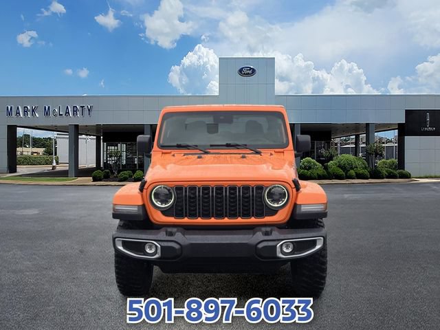 Used 2025 Jeep Gladiator Sport AWD/4WD image 8