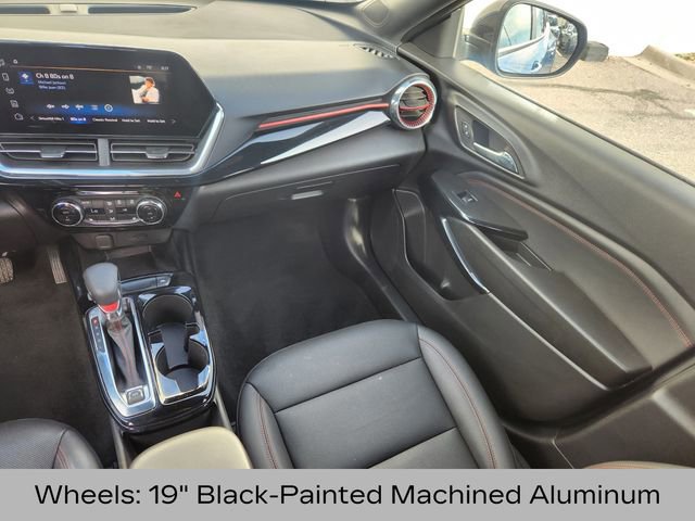 Used 2024 Chevrolet Trax RS w/ Sunroof Package image 15