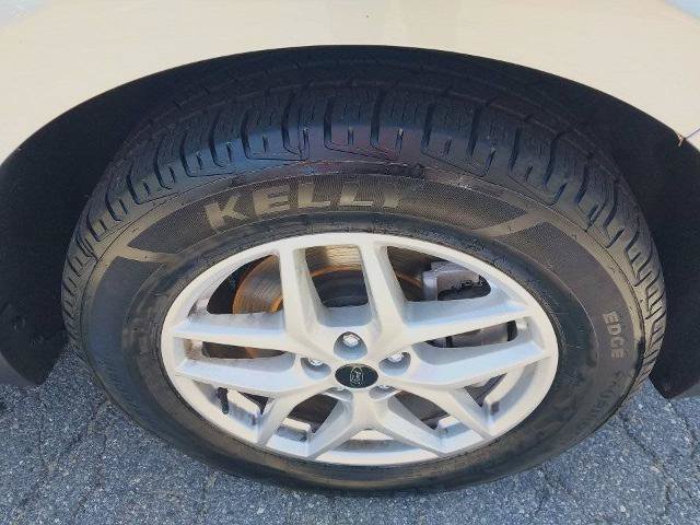 Certified 2024 Ford Edge SEL AWD/4WD image 10