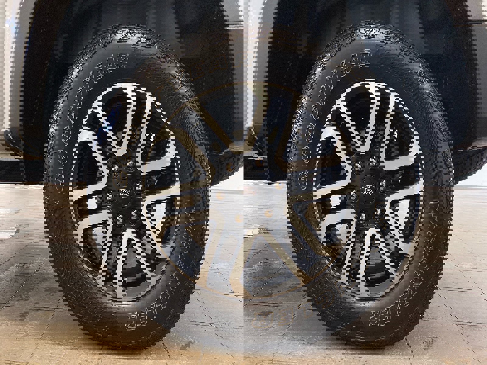 Certified 2024 Ford Ranger Lariat w/ FX4 Off-Road Package image 27