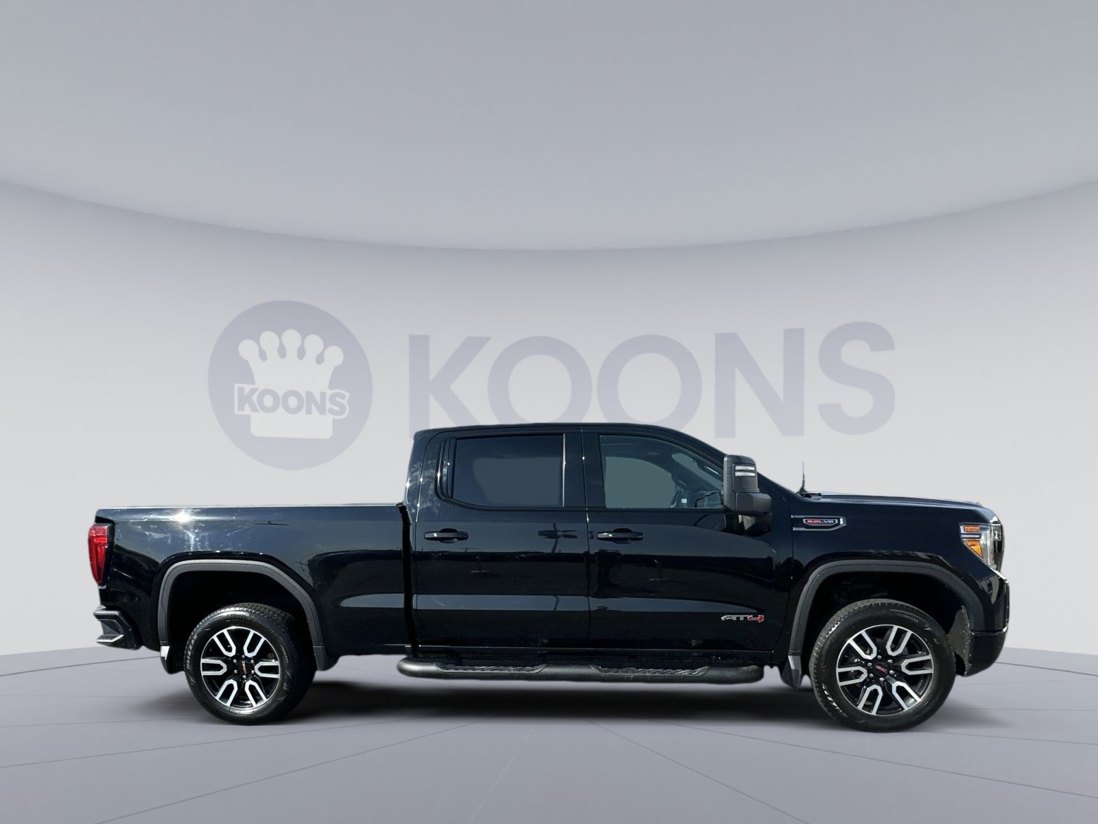 Used 2021 GMC Sierra 1500 AT4 w/ AT4 Preferred Package AWD/4WD image 12