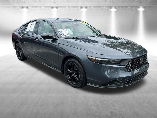 Used 2025 Honda Accord SE image 3