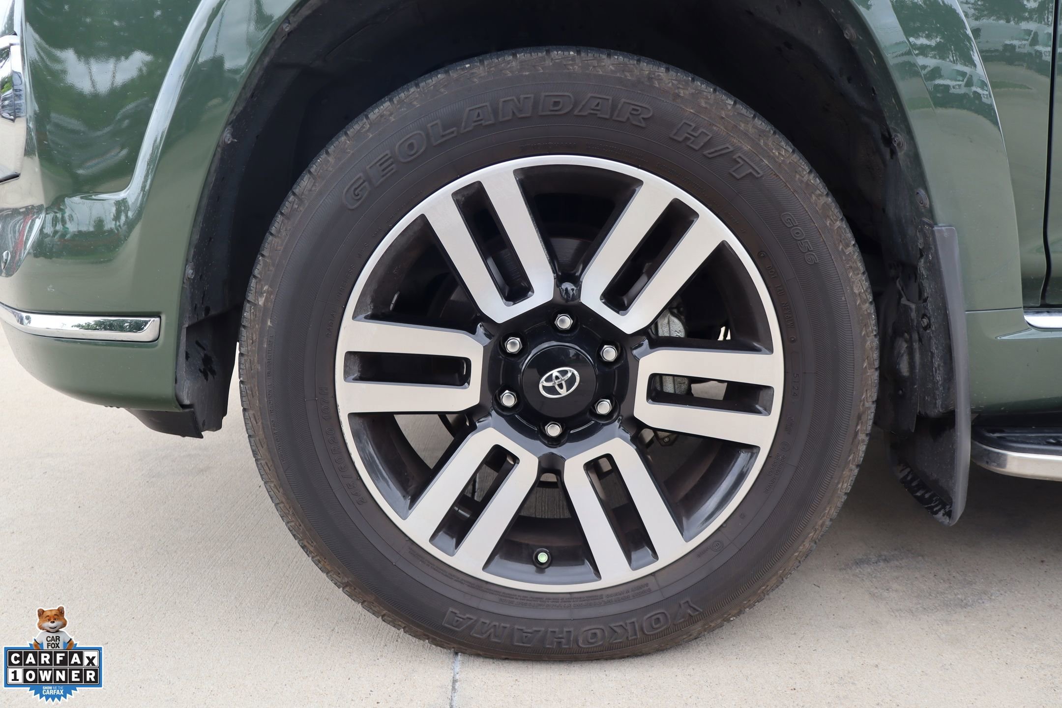 Used 2022 Toyota 4Runner Limited AWD/4WD image 10