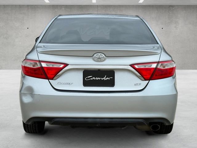 Used 2017 Toyota Camry SE image 15