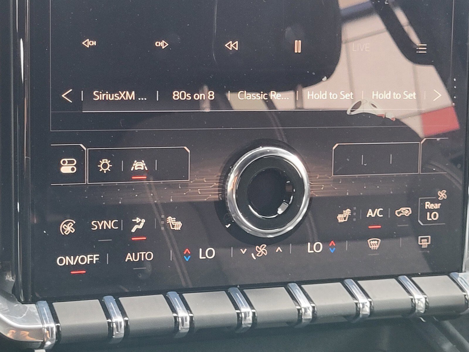 Used 2025 GMC Acadia Elevation FWD image 22