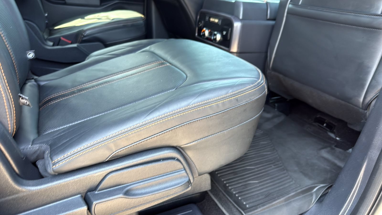 Certified 2023 Ford Expedition Platinum AWD/4WD image 26