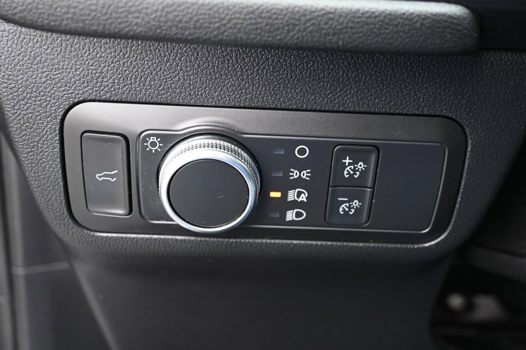 Certified 2022 Ford Escape SE w/ Convenience Package FWD image 34