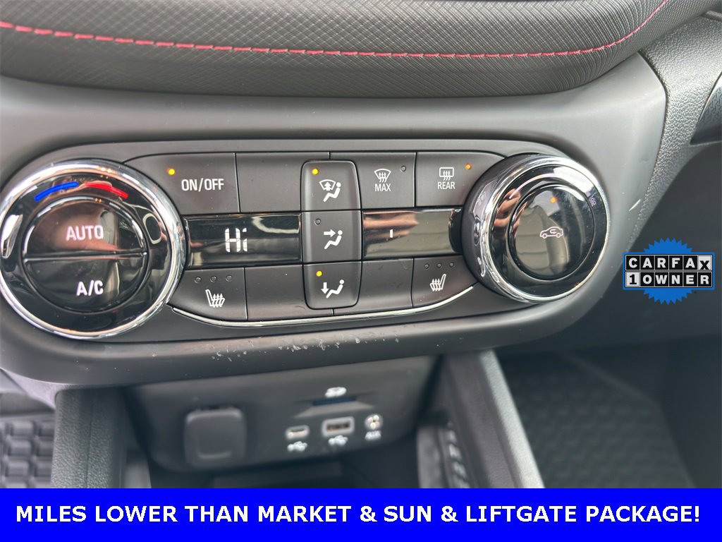 Used 2022 Chevrolet TrailBlazer RS w/ Sun and Liftgate Package image 19