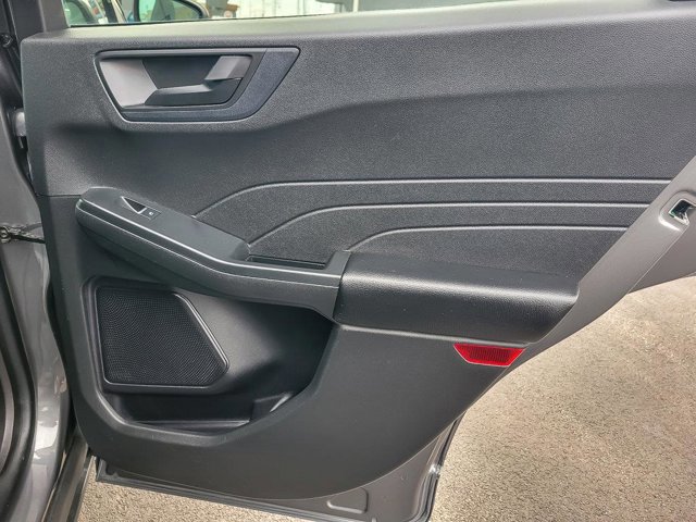 Certified 2023 Ford Escape Active AWD/4WD image 28